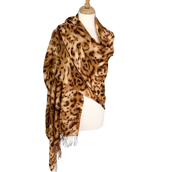 Nordstrom Accessories - Nordstrom Cashmere and Wool Leopard Print Scarf with Fringe NWT